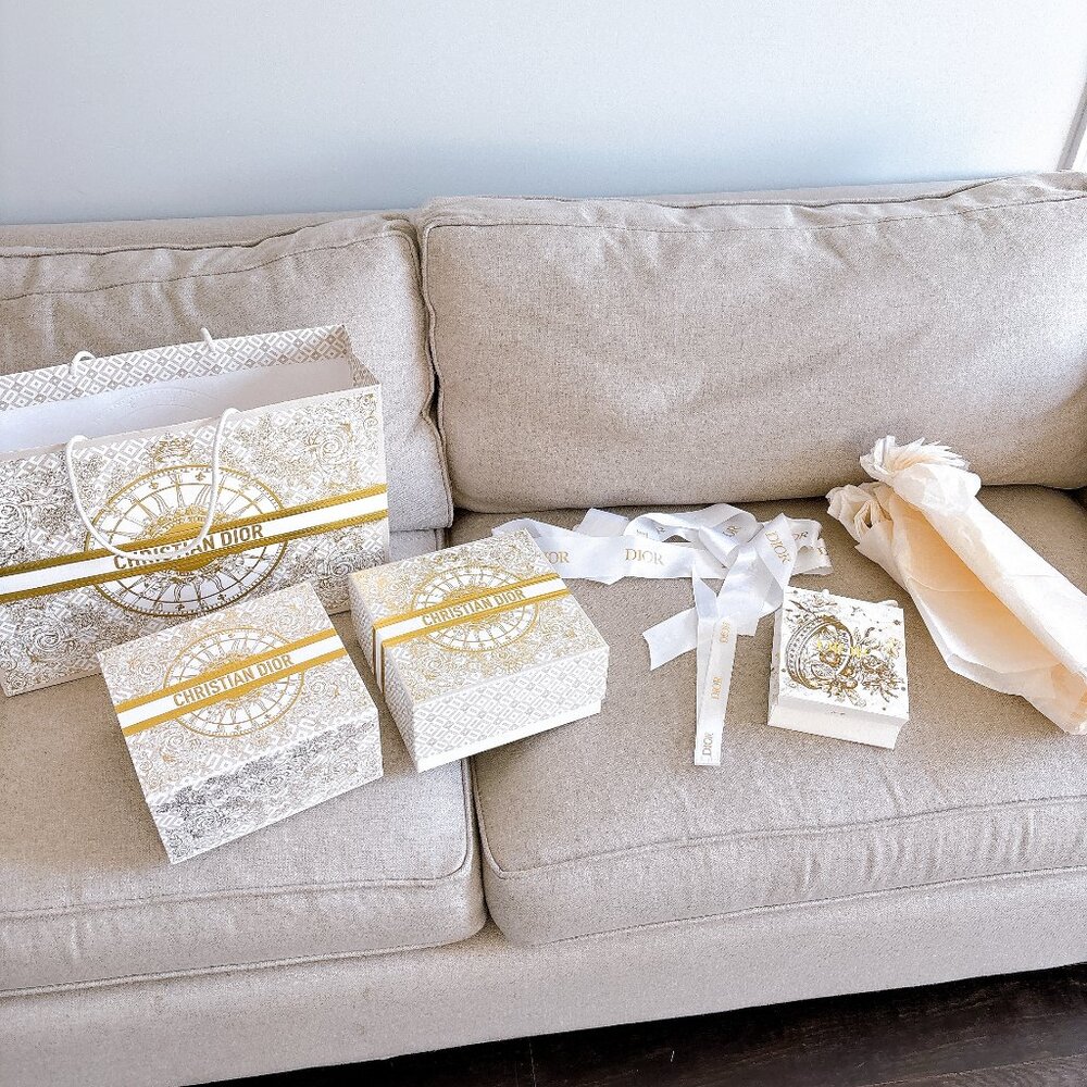 DIOR HOLIDAY PACKAGING, 2 BOXES, 2 BAGS, 2 RIBBO, TISSUE